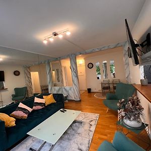 Appartement Paris Grenelle - Hala Paris